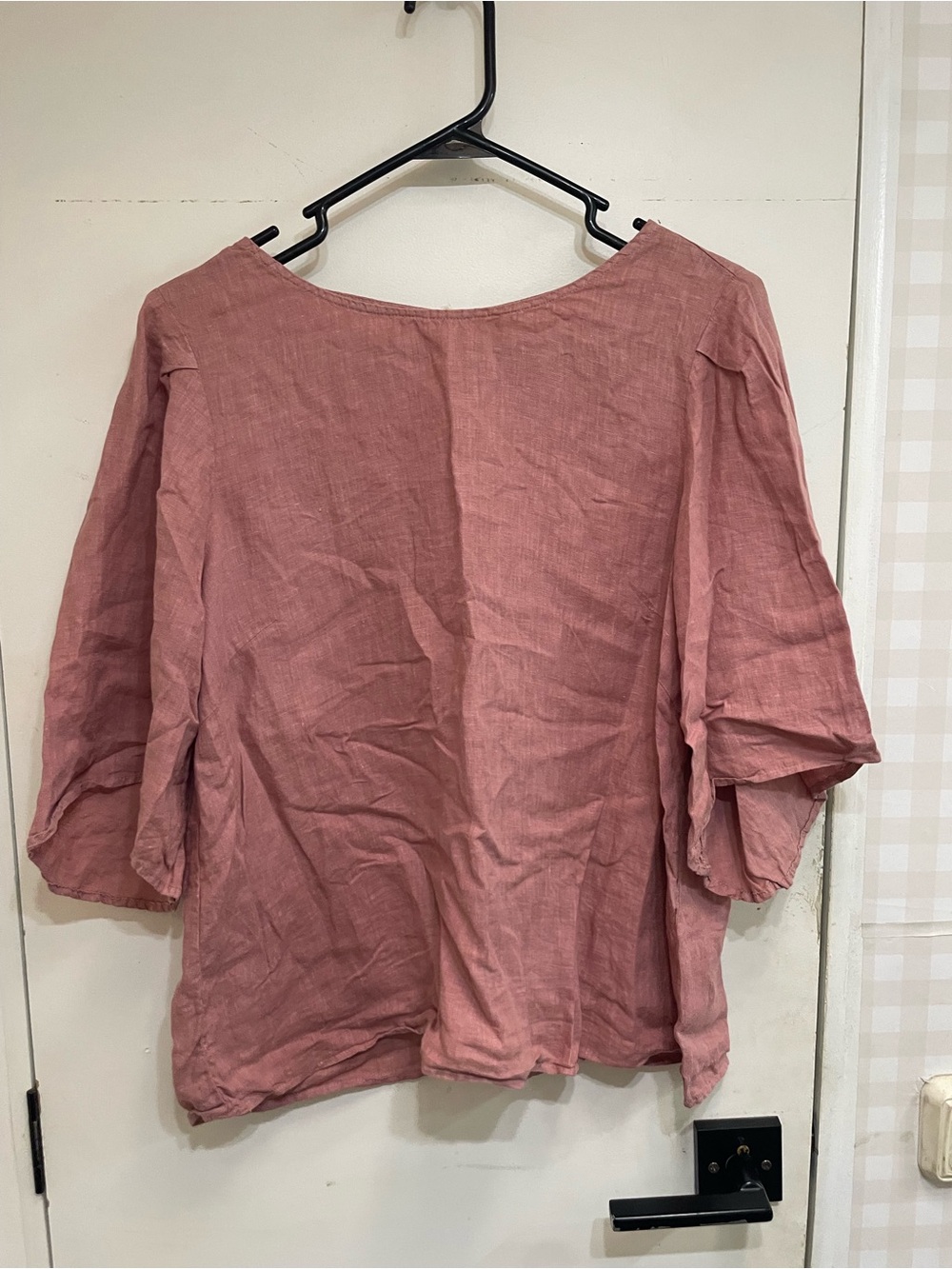 Velvet by Graham and Spencer linen peasant top